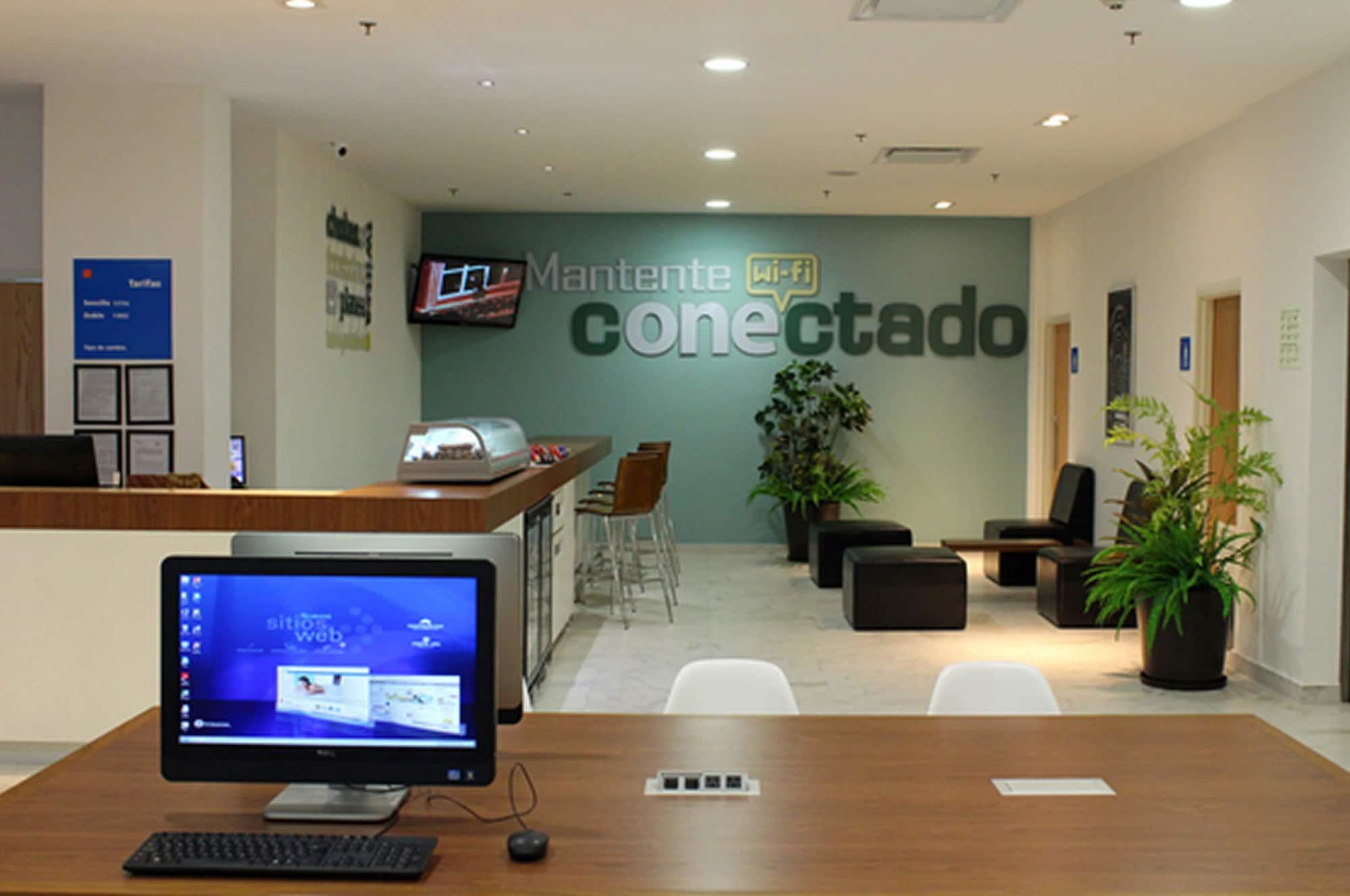 Vista Lobby One Silao