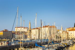 Alojamiento - Remisens Hotel LUCIJA