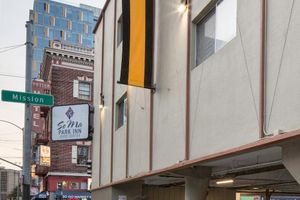 Alojamiento - SOMA Park Inn – Civic Center