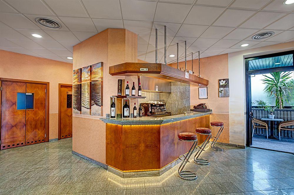 Bar/Salón Gotha Hotel