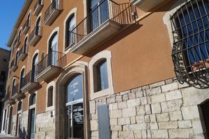 Alojamiento - Urbi Apartments