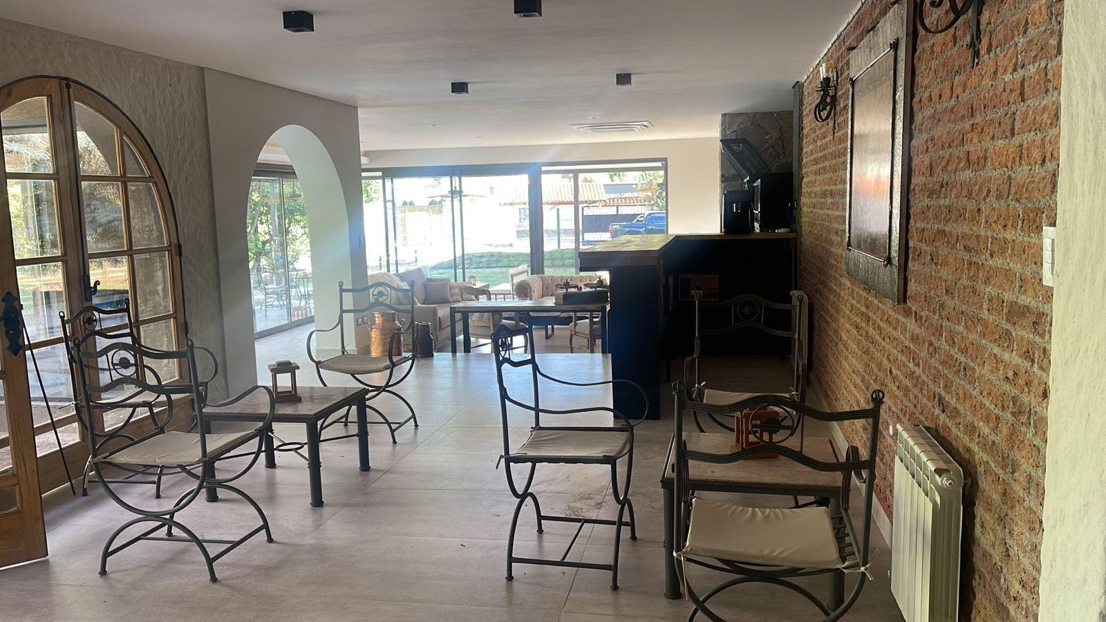 Vista Lobby Terra Campo Posada