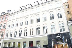 Alojamiento - A Hotels City