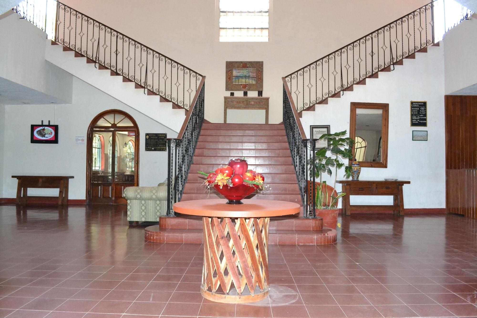 Vista Lobby Hotel Spa Taninul