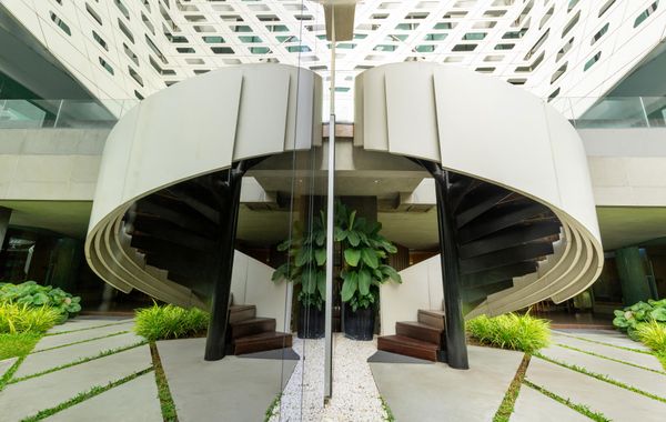 LiT BANGKOK Hotel