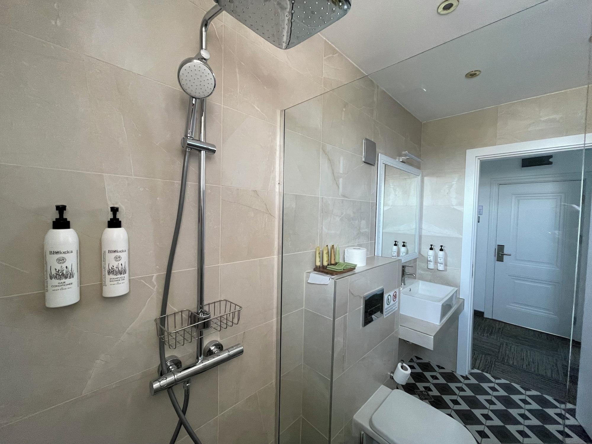 Habitación JI Hotel
