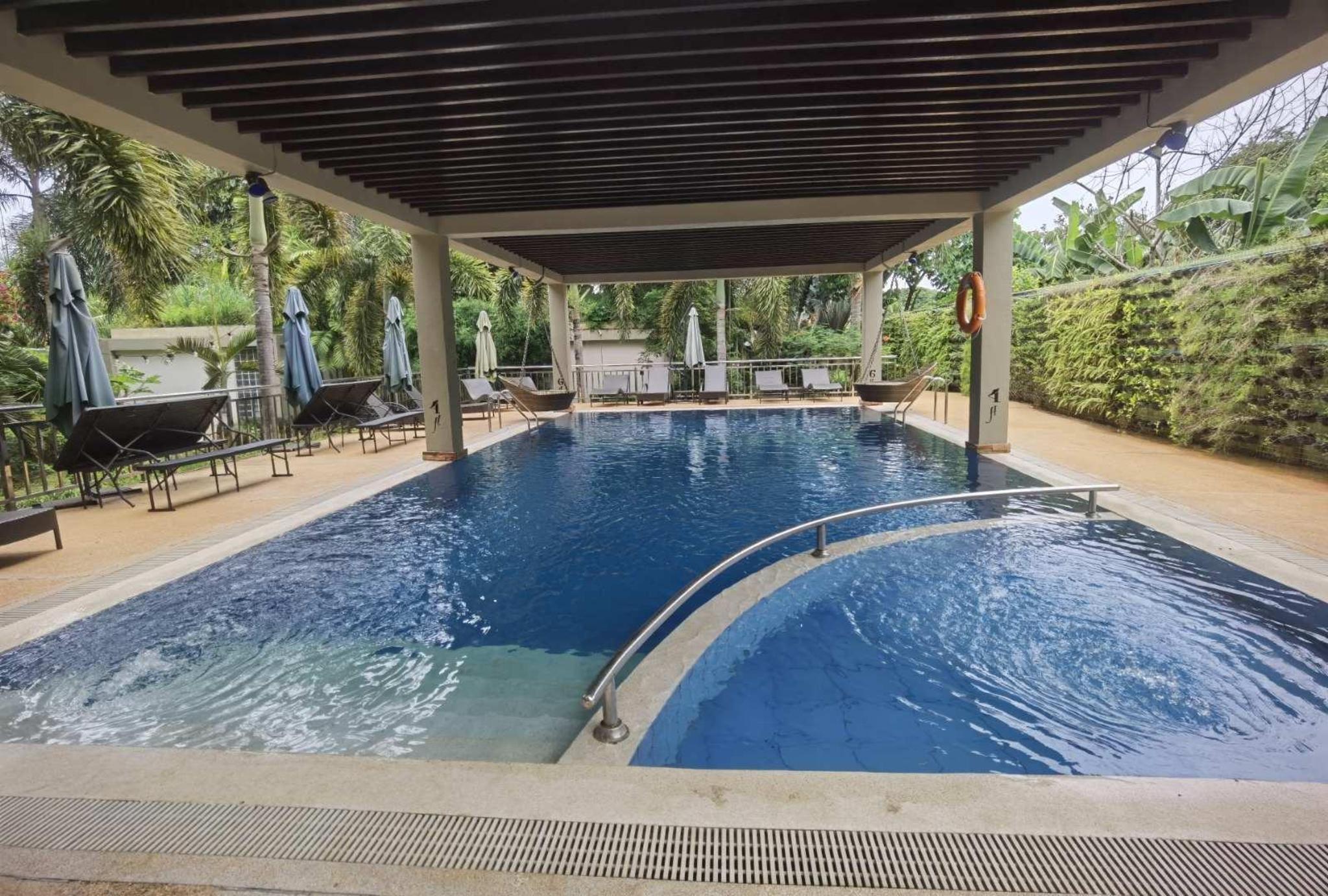 Vista Piscina Munting Paraiso