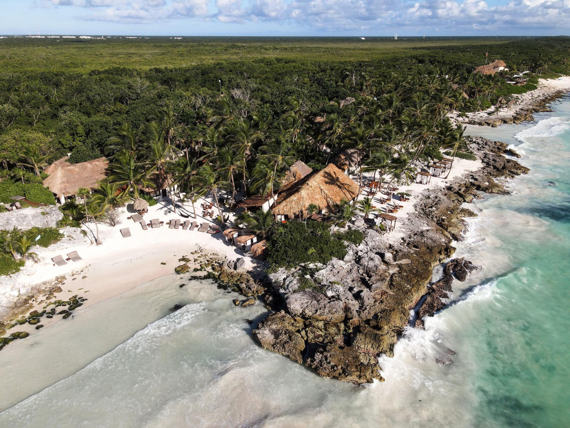 Vista Exterior Diamante K - Inside Tulum National Park