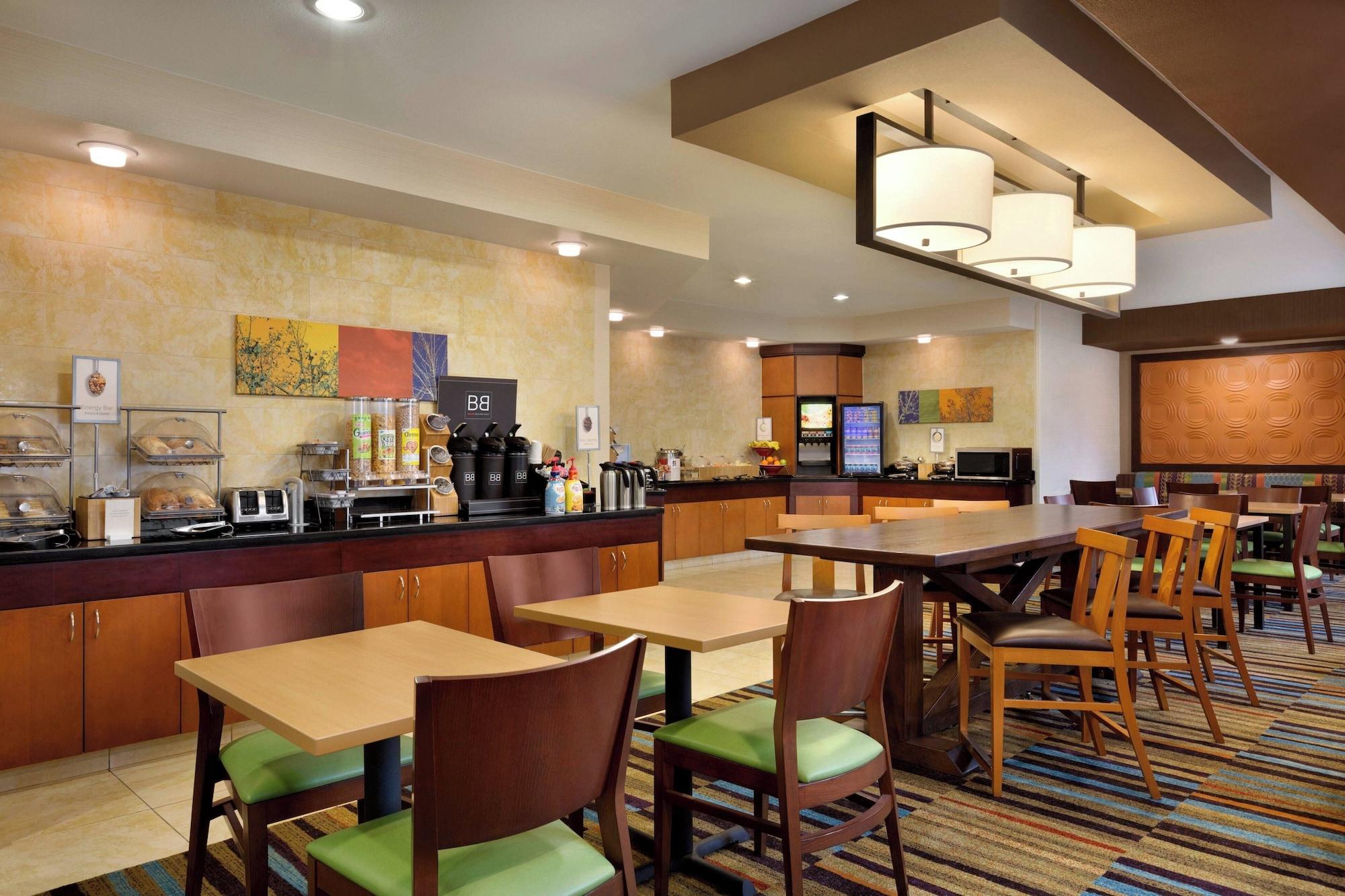 Restaurant Fairfield Inn & Suites by Marriott Dallas Mesquite