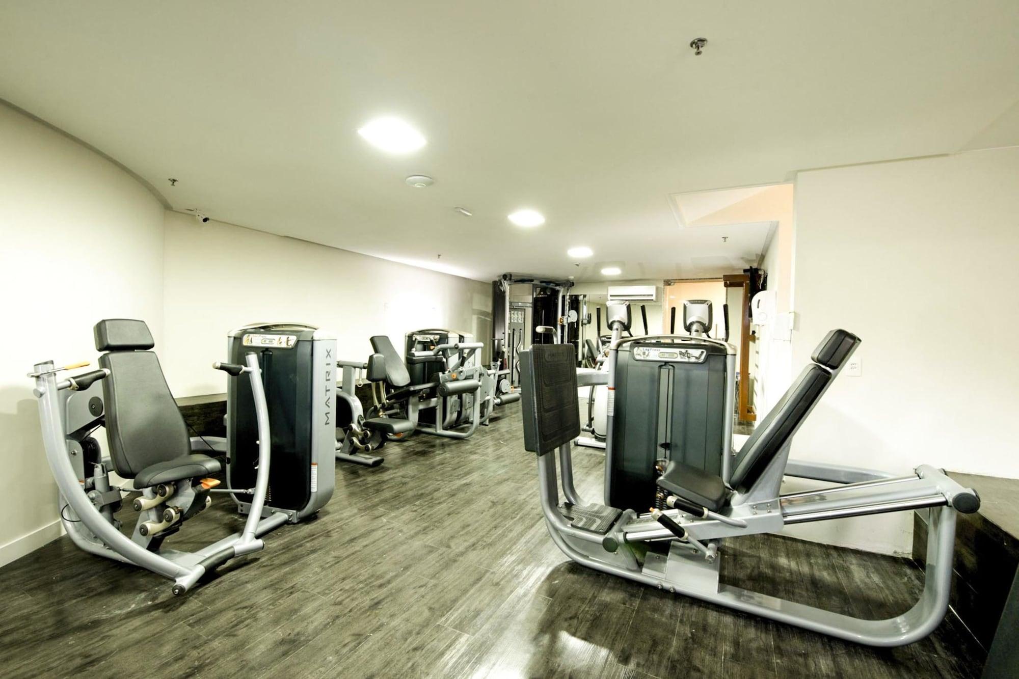 Gimnasio Comfort Suites Macae