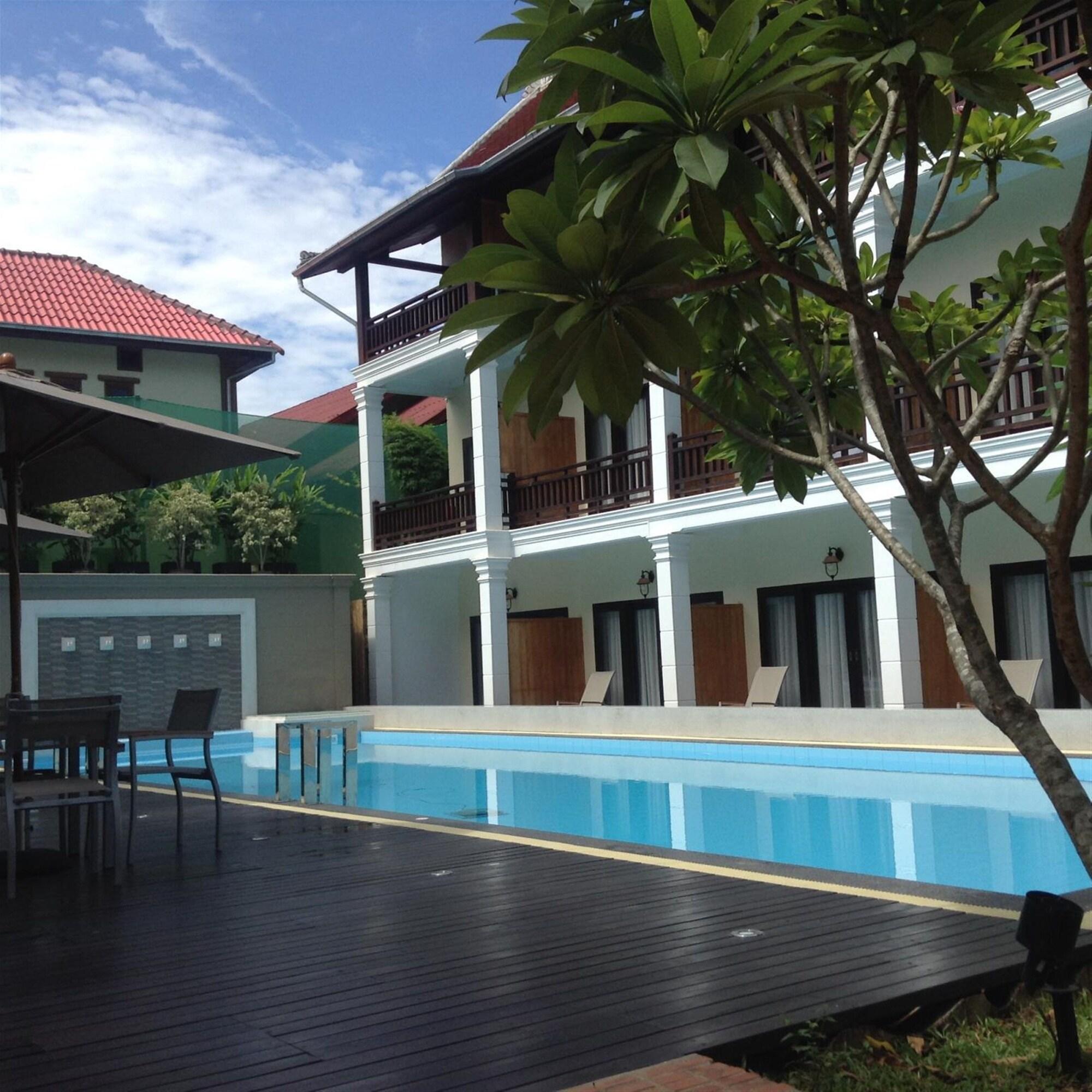 Vista Piscina Sanakeo Boutique & Spa