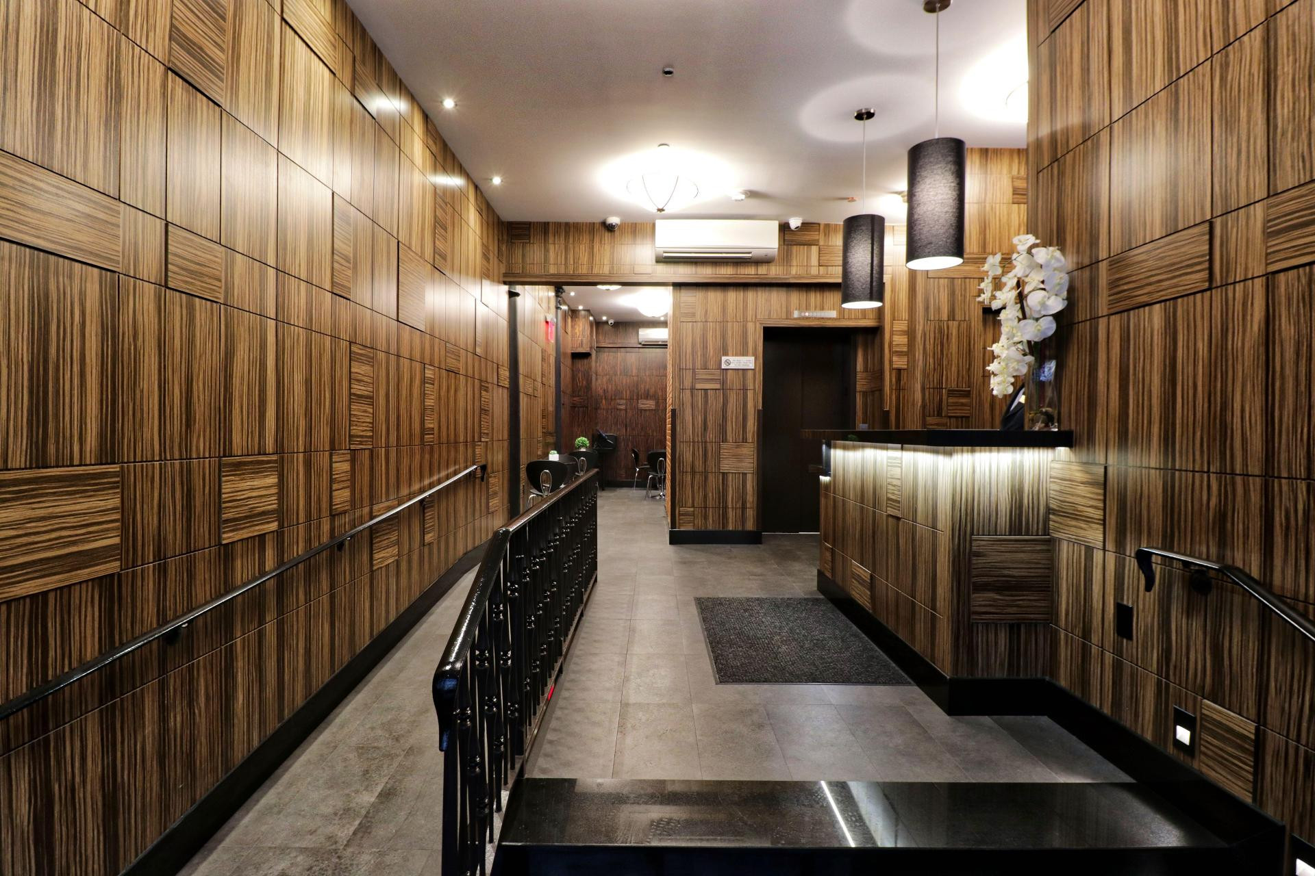 Vista Lobby Americana Inn