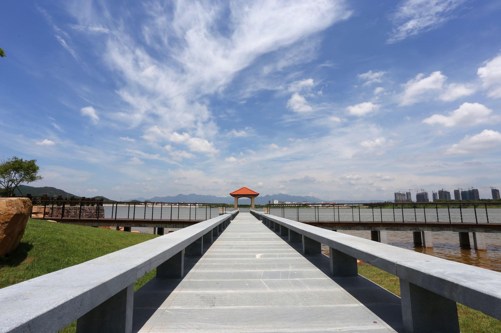 Vista Exterior Yourworld International Conference Center