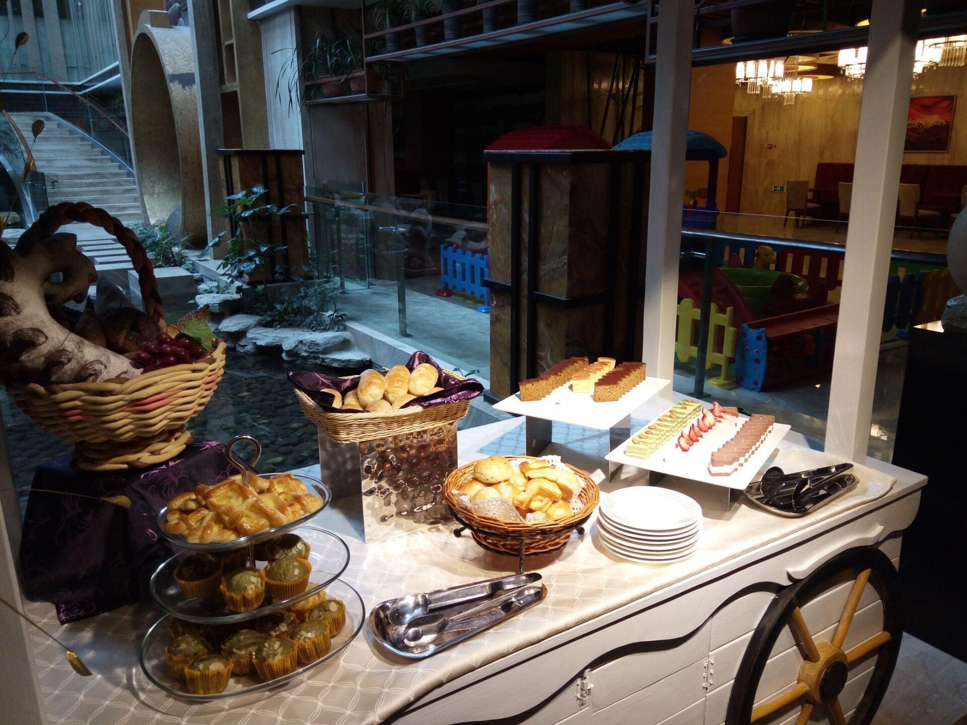 Restaurant Century Sunshine Hotel - Emeishan