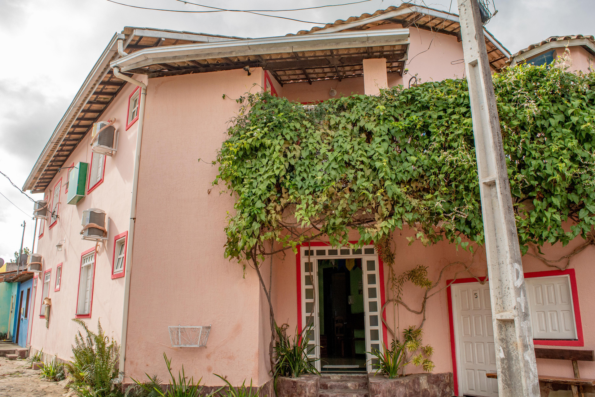 Vista Exterior Pousada Oliveira