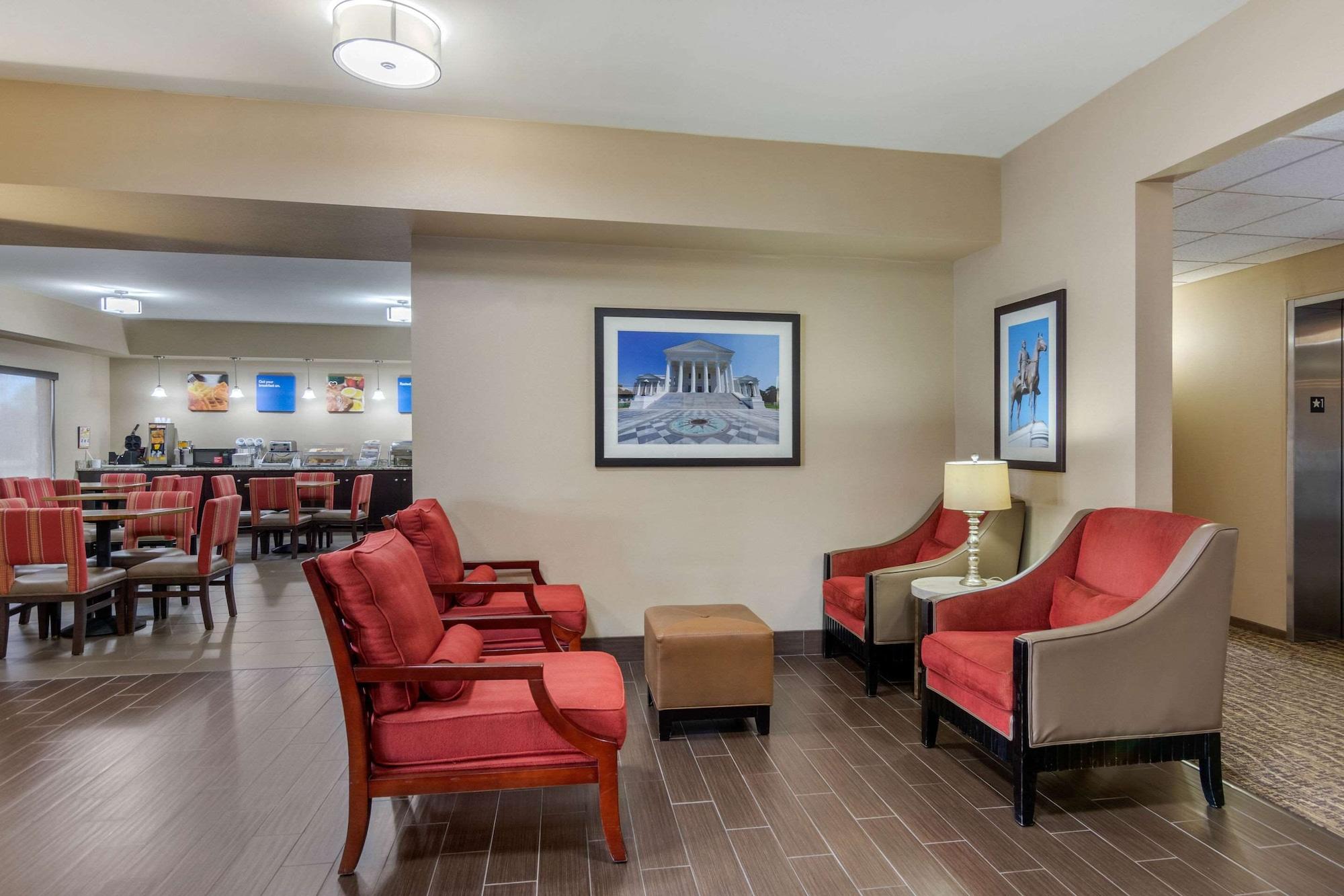 Vista Lobby Comfort Inn South Chesterfield - Colonial Heights