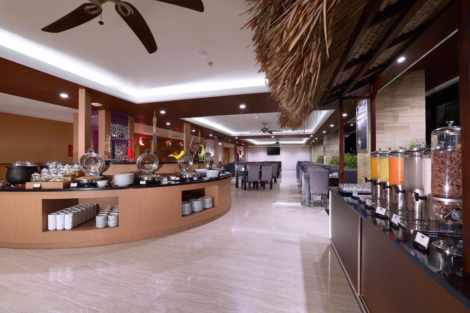 Restaurant Quest Hotel San Denpasar by ASTON
