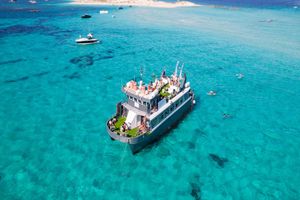 Actividad - Full-Day Cruise with Sunset Party to Formentera - All Inclusive - Adult Only