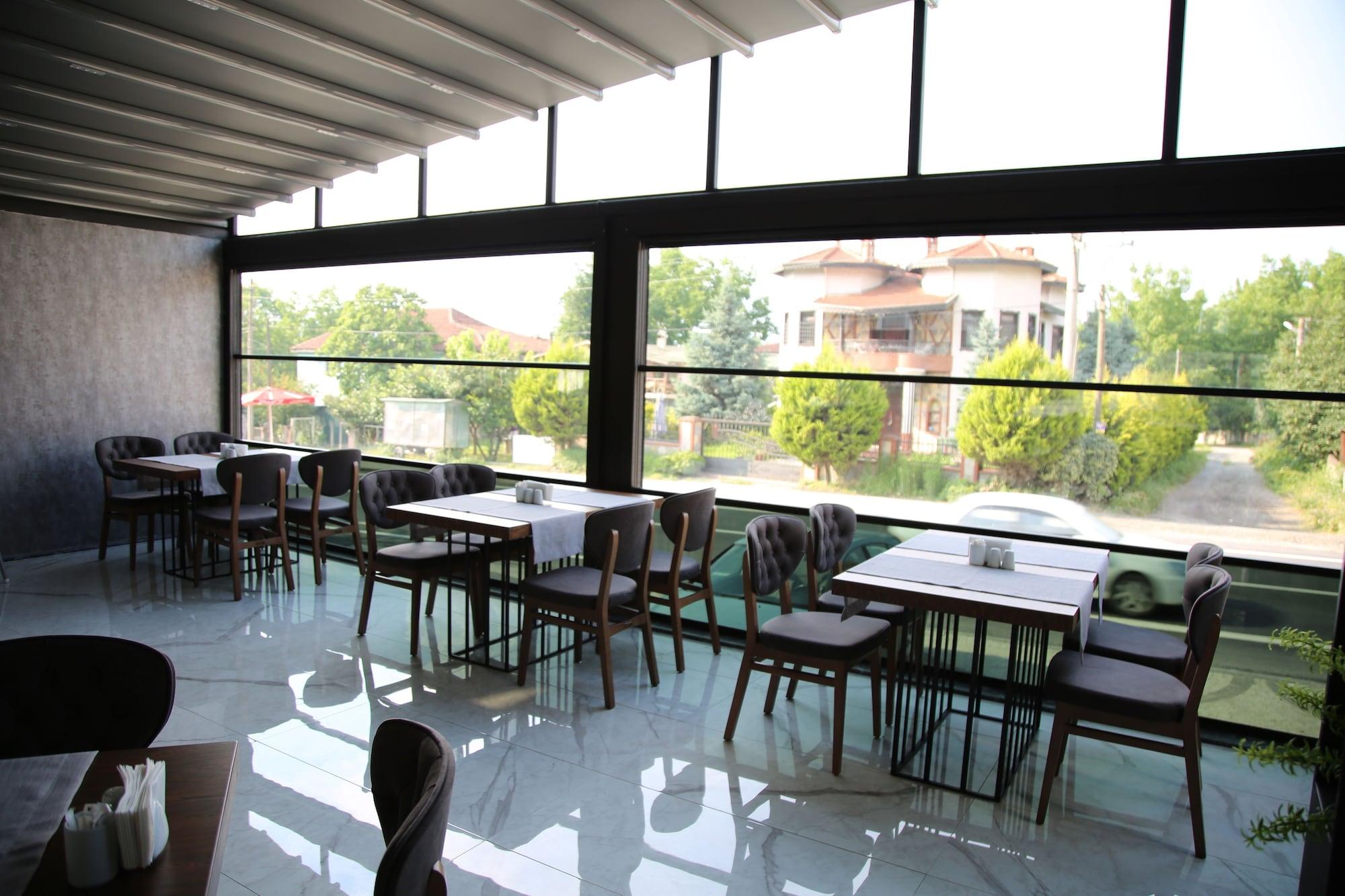 Bar/Salón Sapanca Alfa Suites & SPA