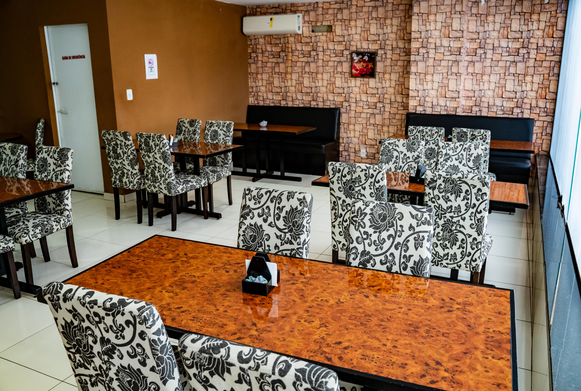 Comodidades del Alojamiento Dom Quixote São Gonçalo Hotel