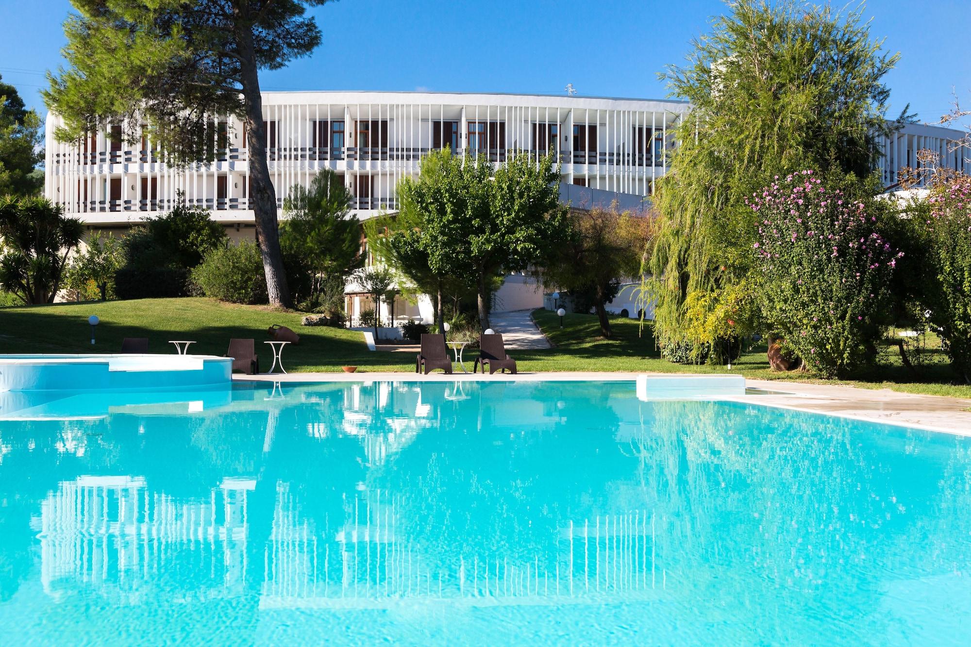 Vista Exterior Gusmay Resort – Hotel Gusmay & Suite Le Dune