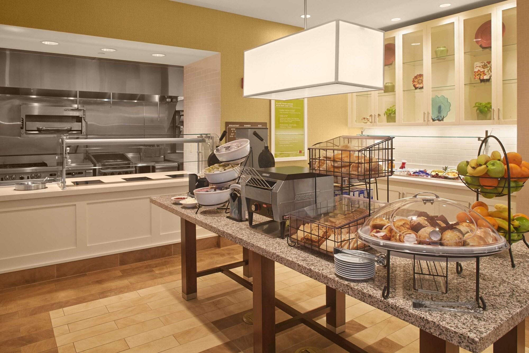 Restaurant Hilton Garden Inn Akron