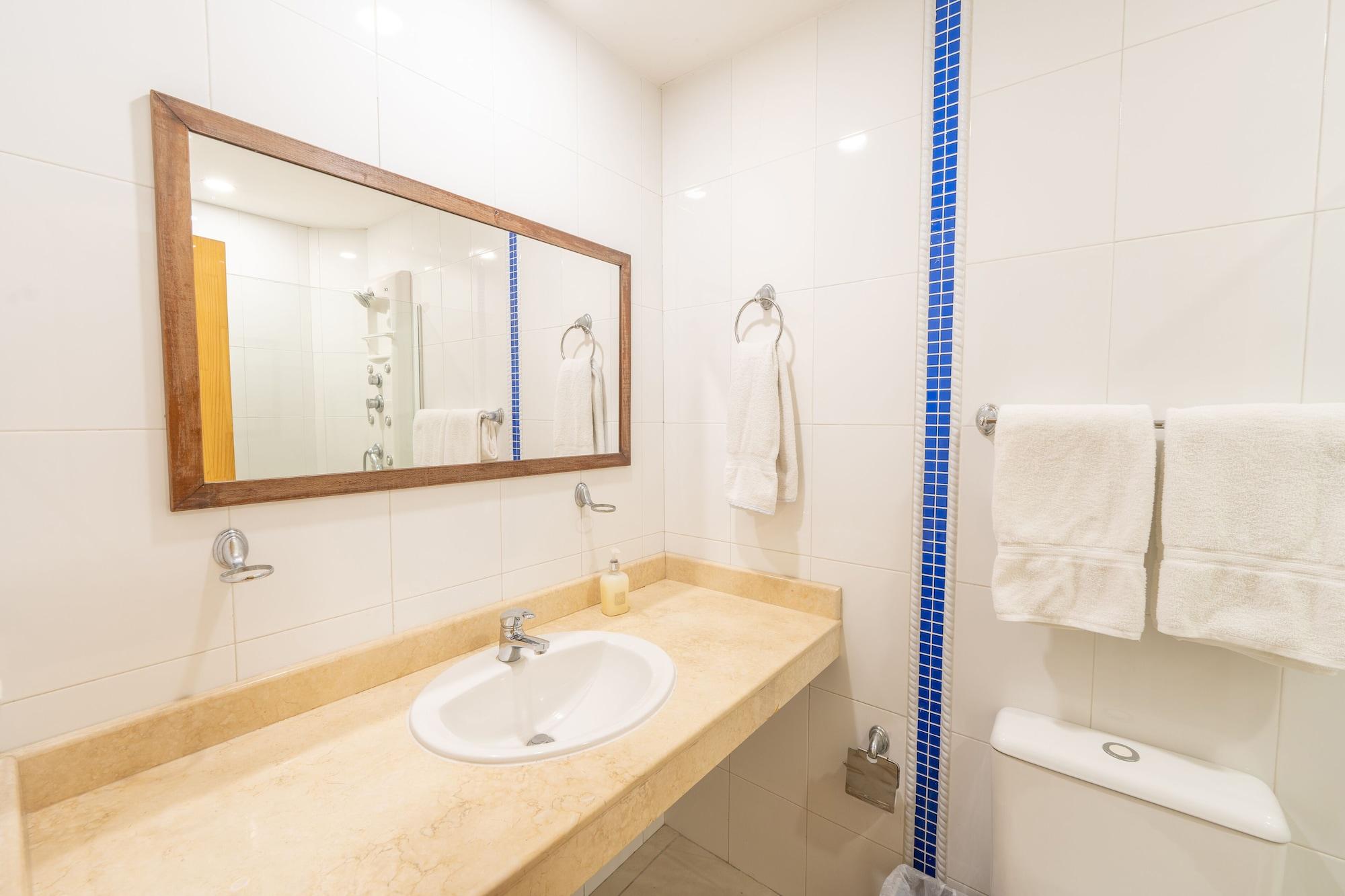 Equipamiento de Habitación Basic Hotel Centenario by Hoteles MS