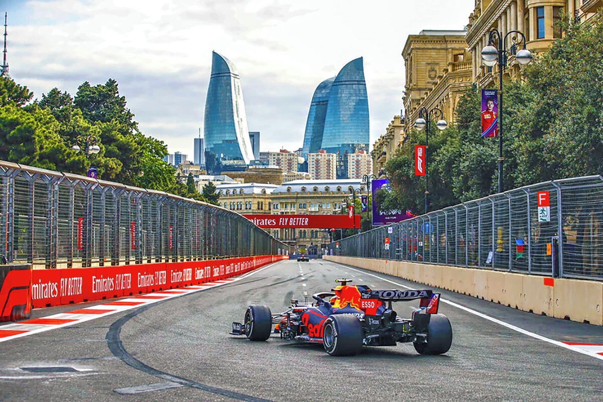 Vista Exterior Liberta Baku