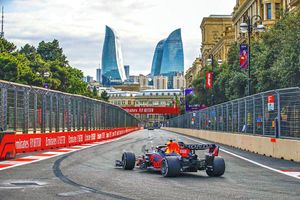 Alojamiento - Liberta Baku
