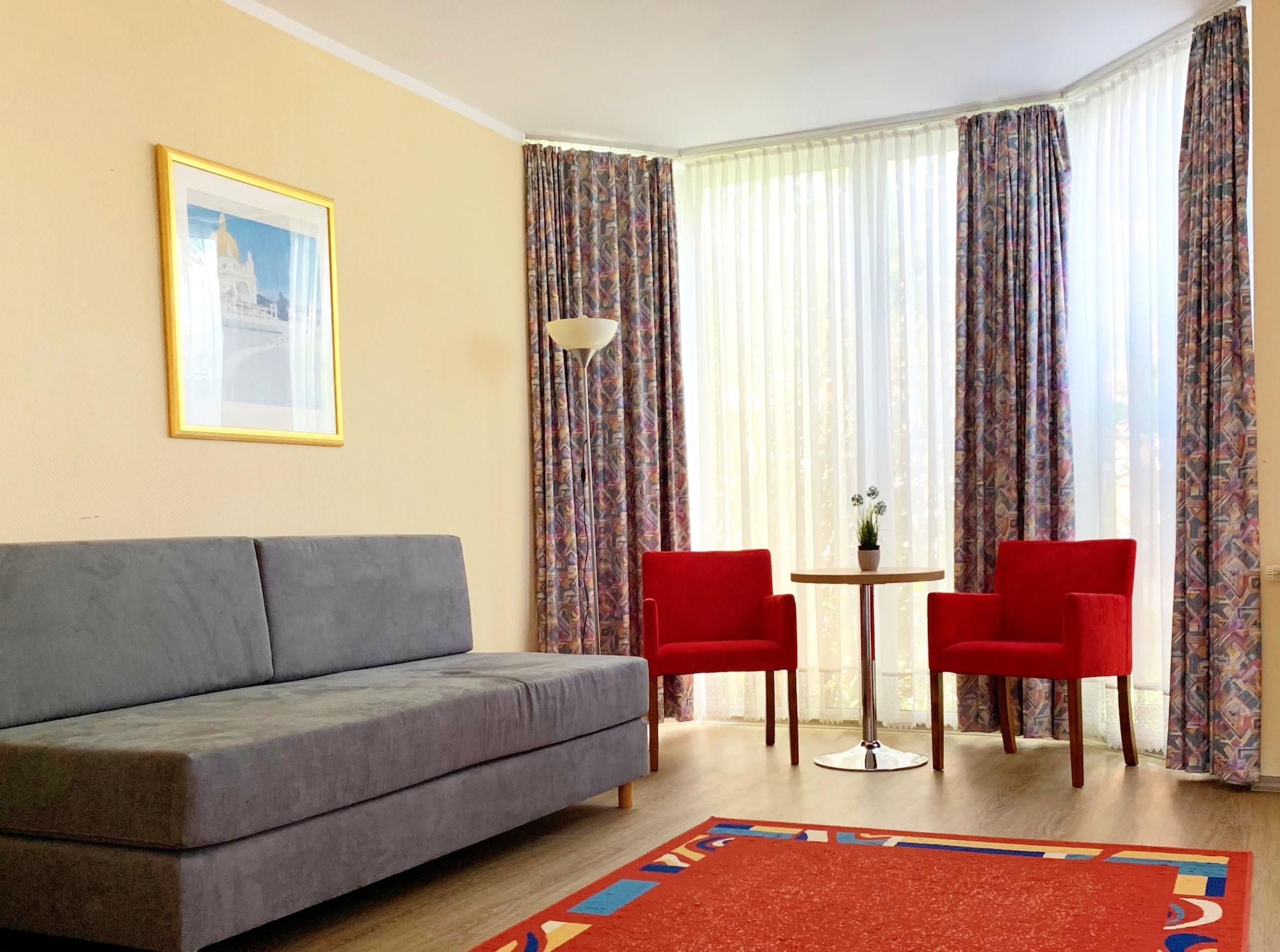 Equipamiento de Habitación Turm Hotel Hanau
