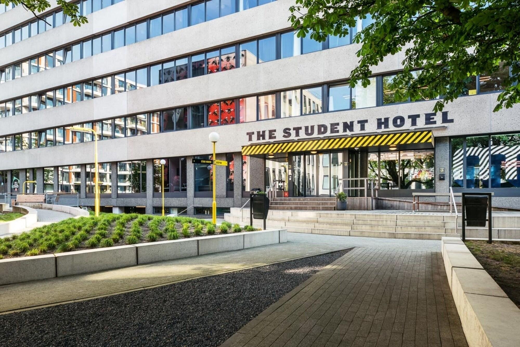 Vista Exterior The Social Hub Amsterdam West 4
