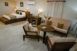 Alojamiento - Roaring River Resort