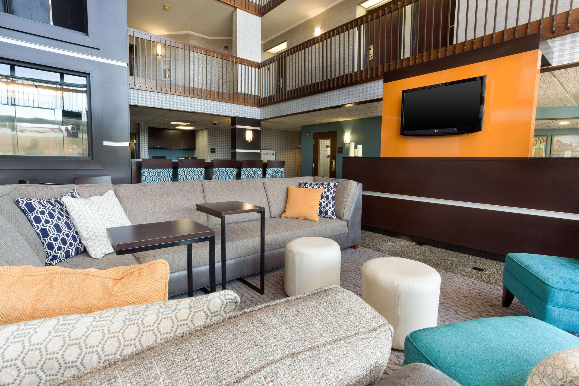 Vista Lobby Drury Inn & Suites Greensboro