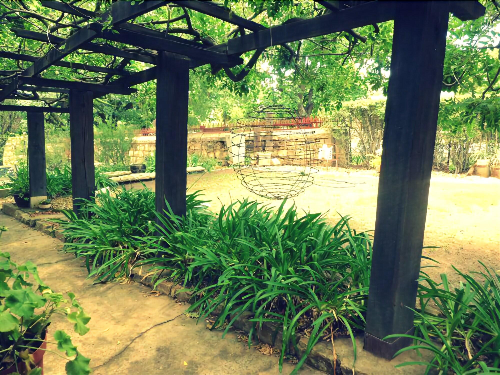 Vista Exterior Top House Bed & Breakfast