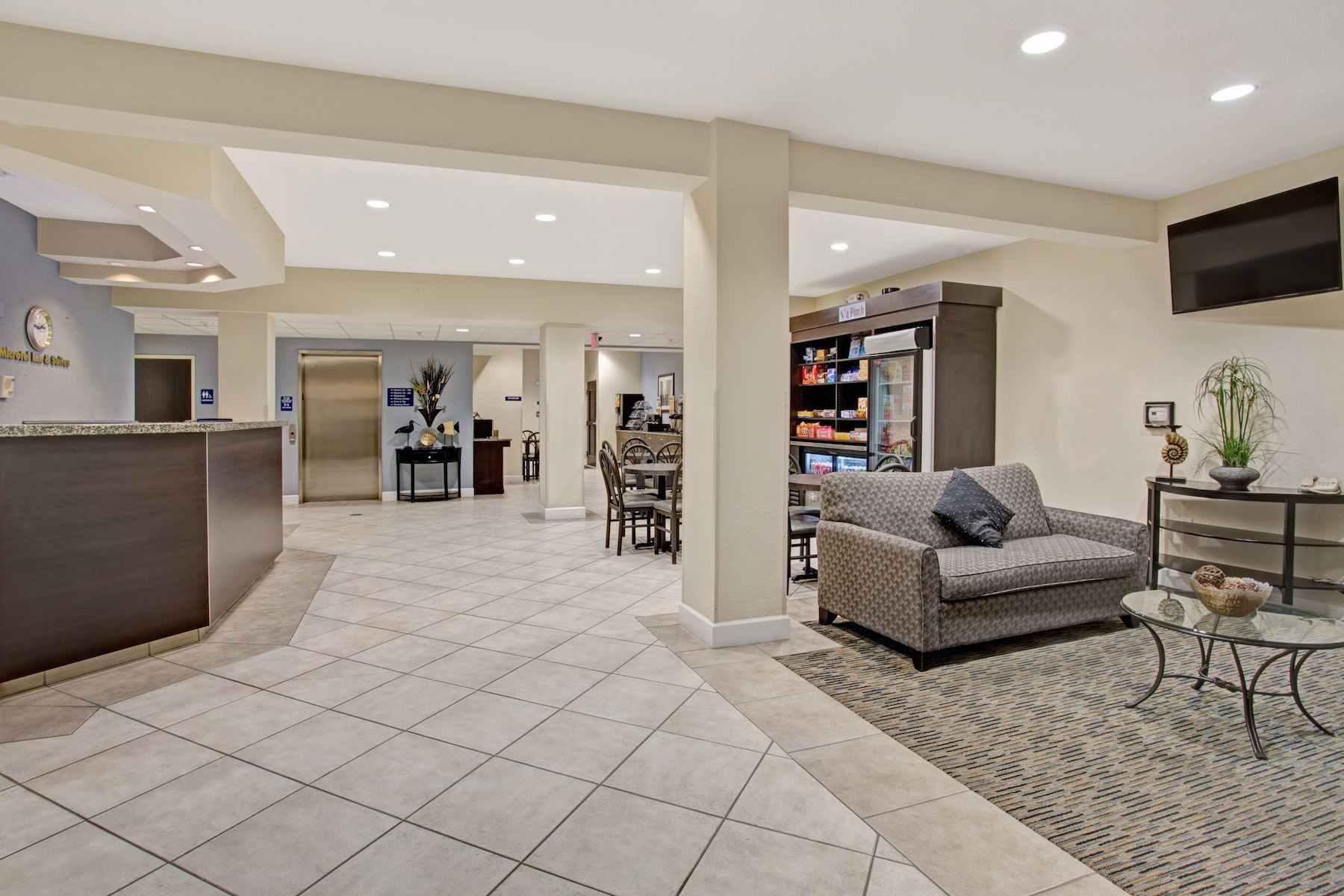 Vista Lobby Microtel Inn & Suites by Wyndham Brooksville