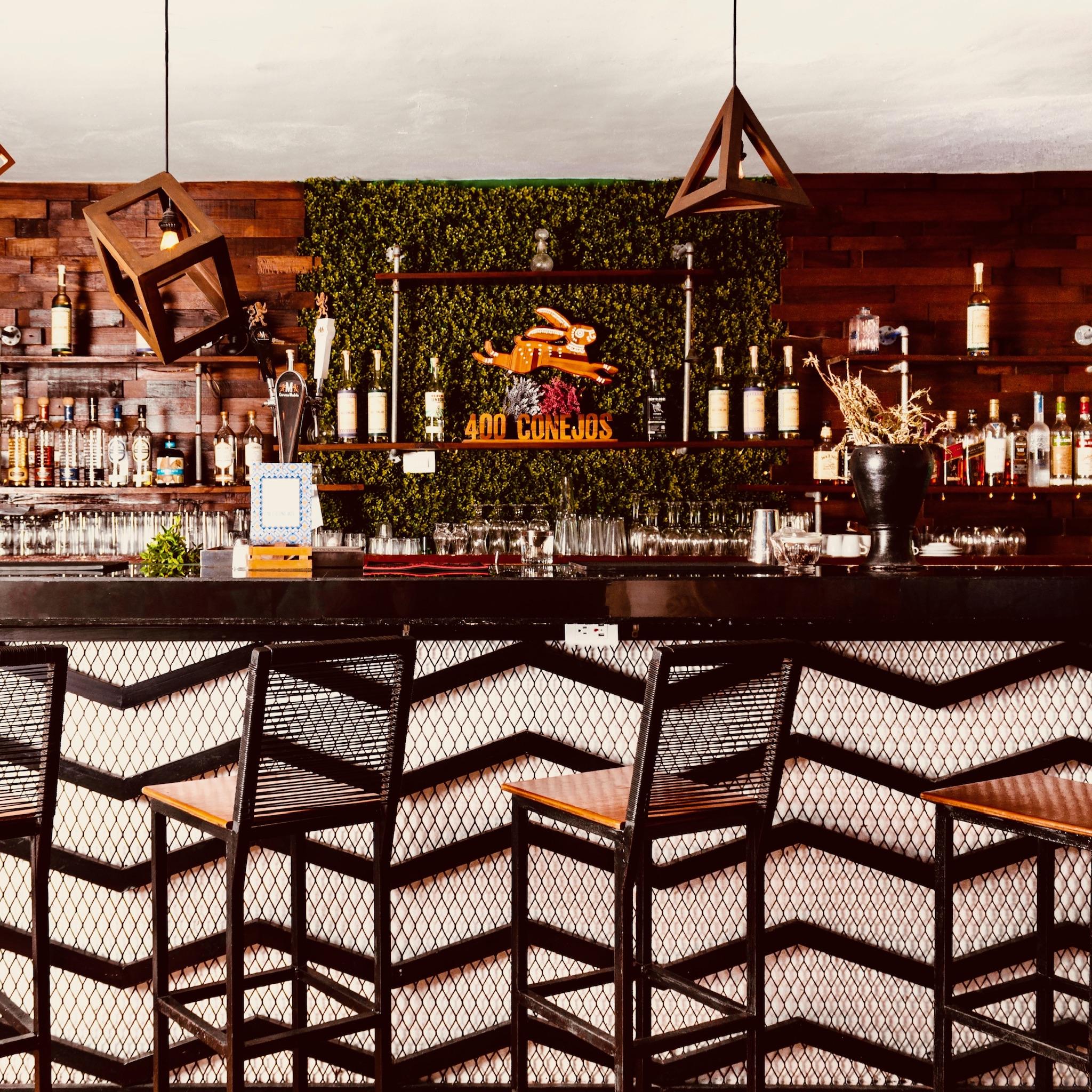 Bar/Salón Mezcal Hostel