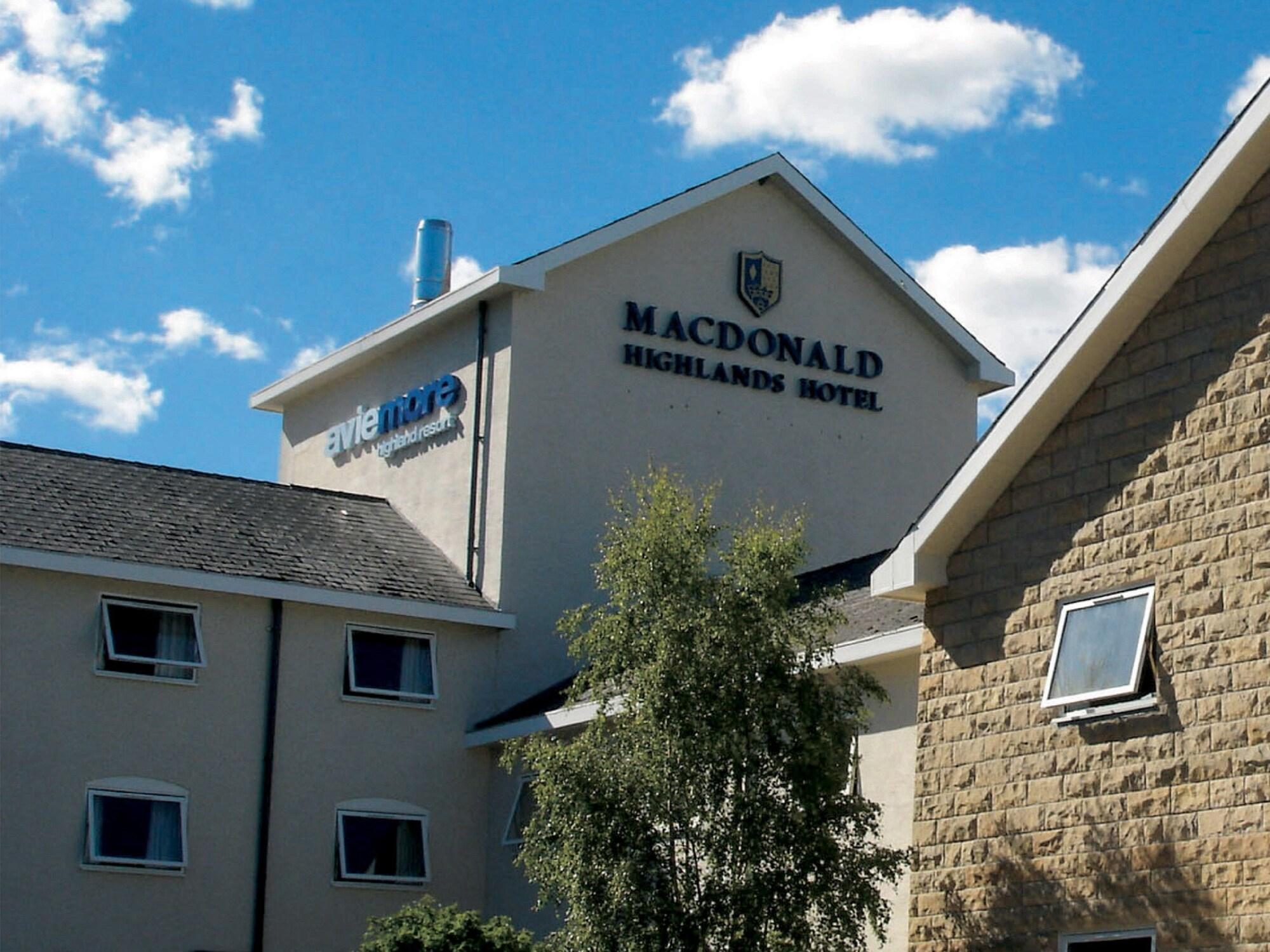 Vista Exterior Macdonald Aviemore Highland Hotel