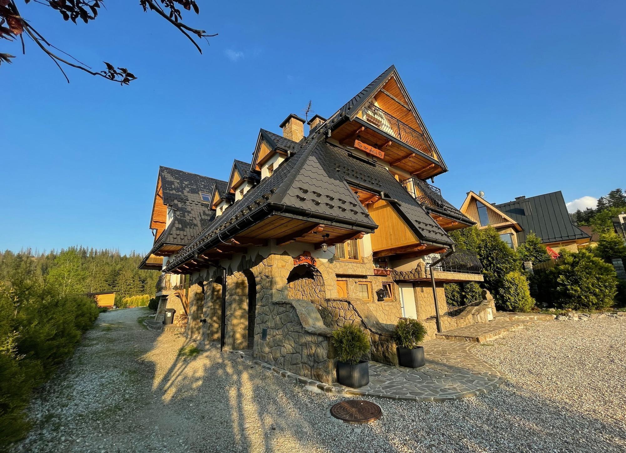 Vista Exterior Pensjonat u Ani