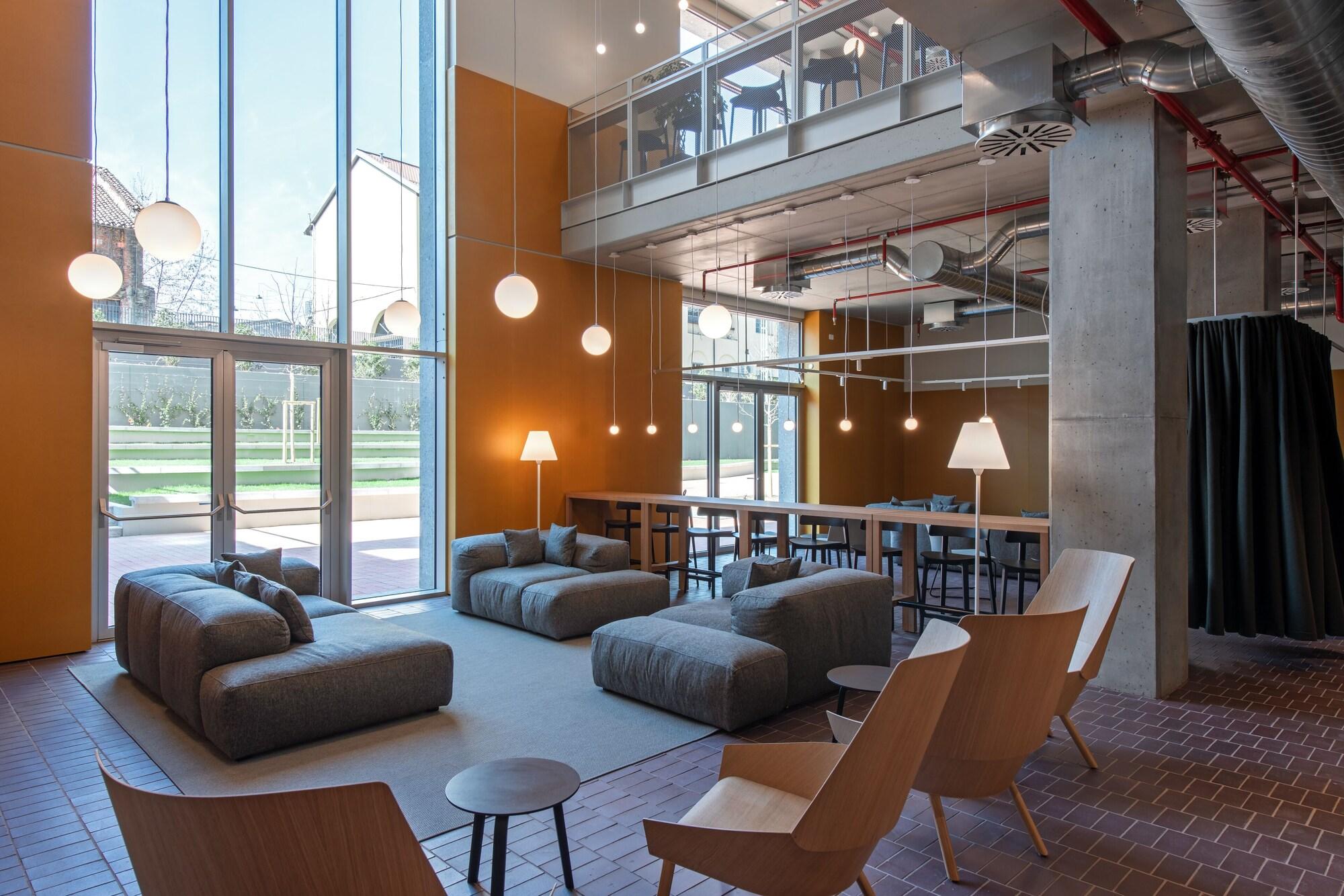 Vista Lobby aparto Milan Giovenale