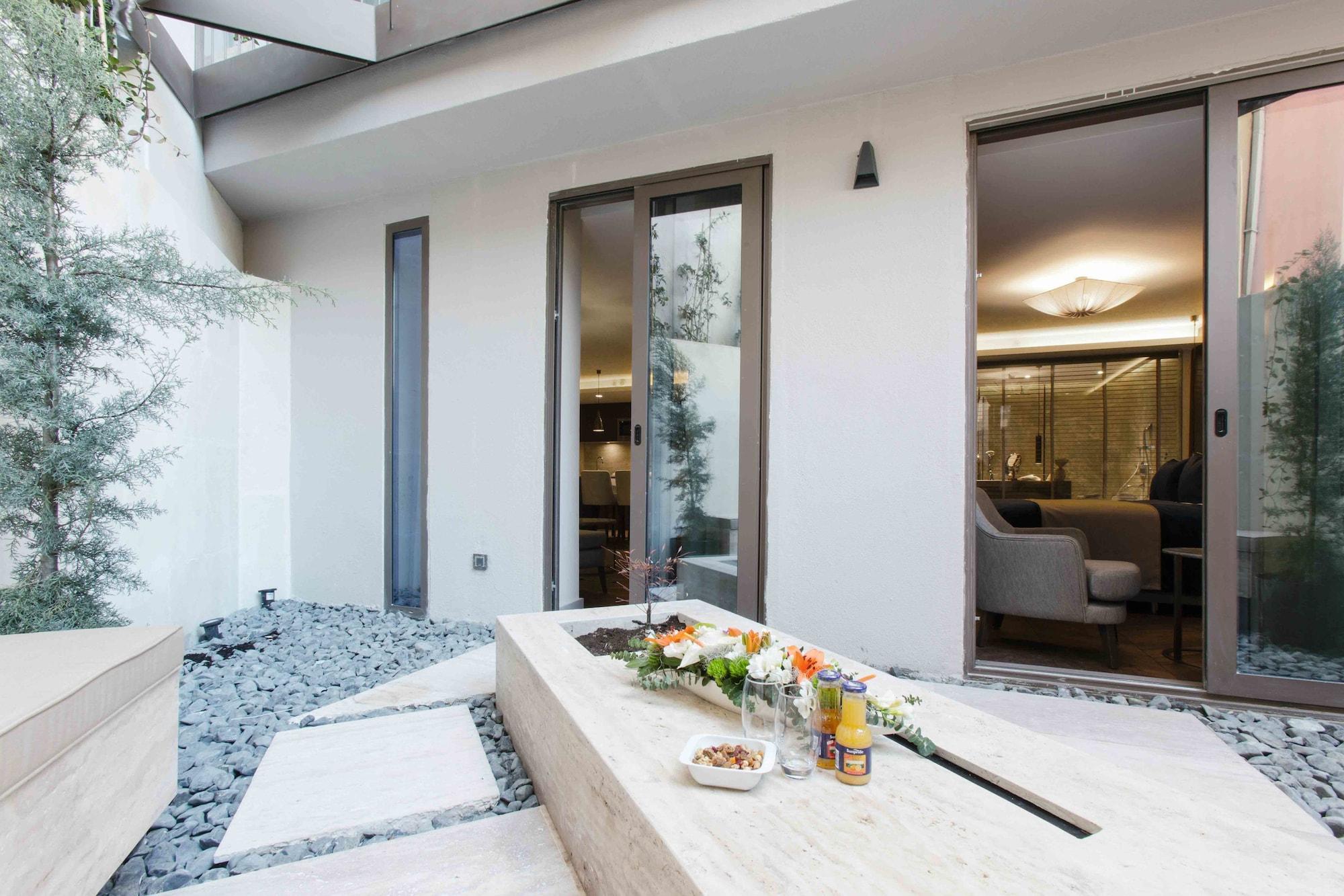 Equipamiento de Habitación Noble22 Suites