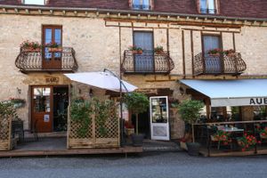 Alojamiento - Logis Auberge de la Fontaine