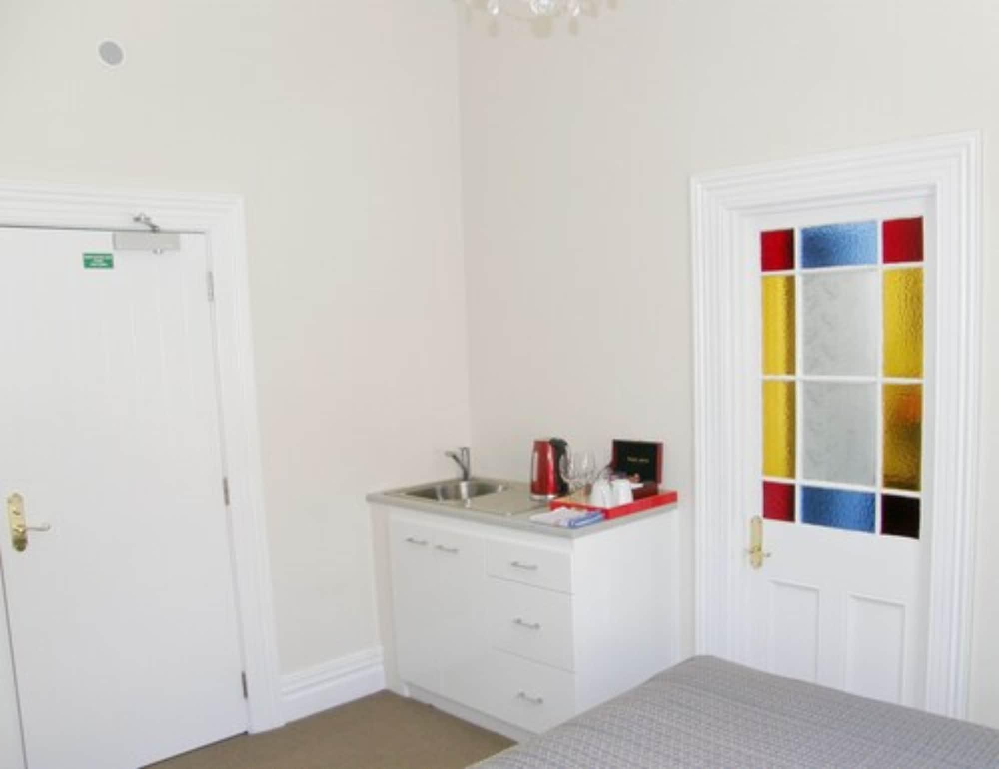 Equipamiento de Habitación Ponsonby Manor