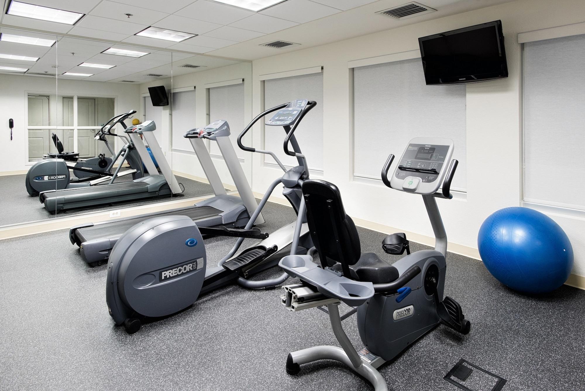 Gimnasio Holiday Inn Express Hotel & Suites East Wichita I-35 Andover by IHG