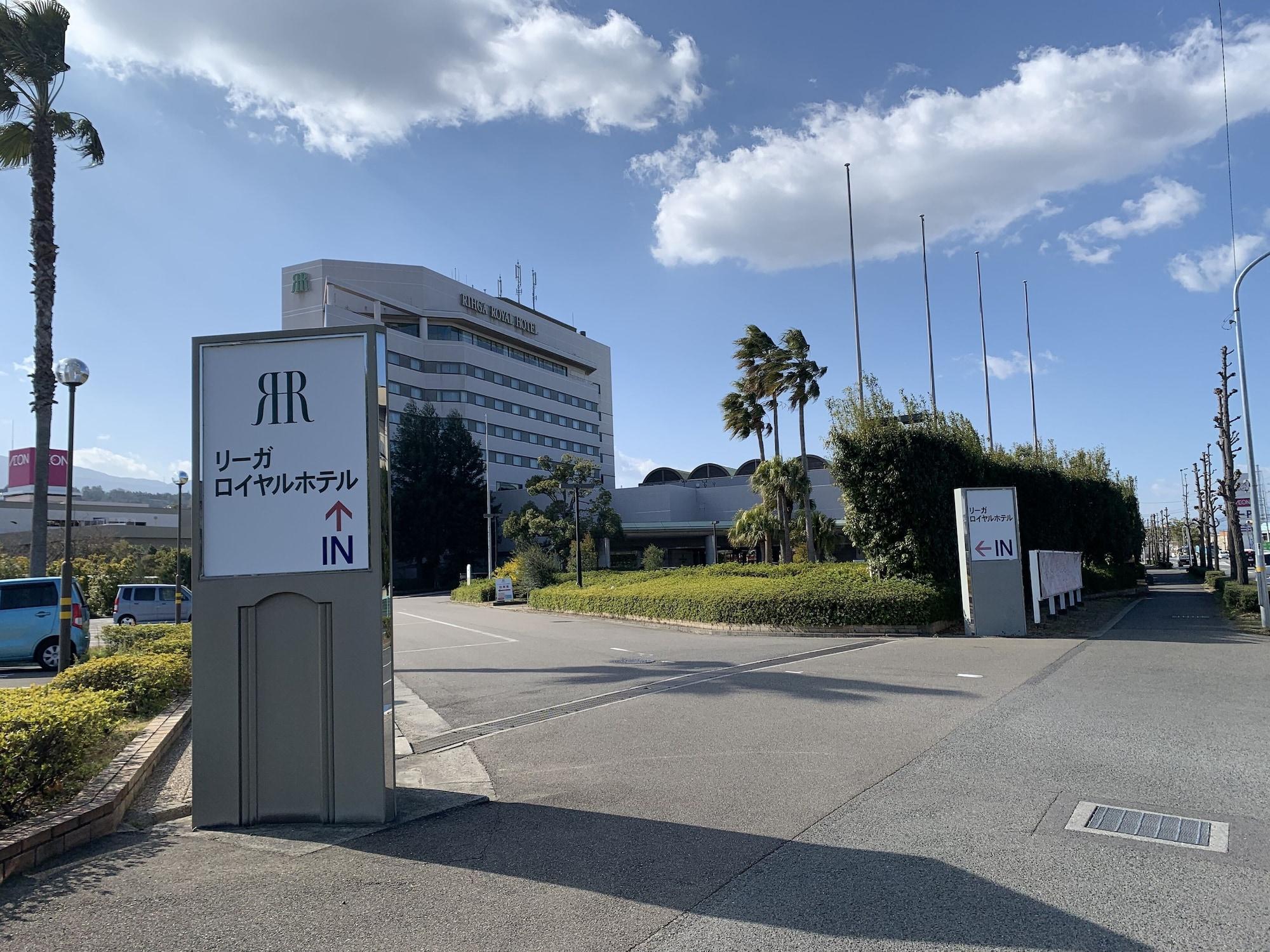 Vista Exterior Rihga Royal Hotel Niihama