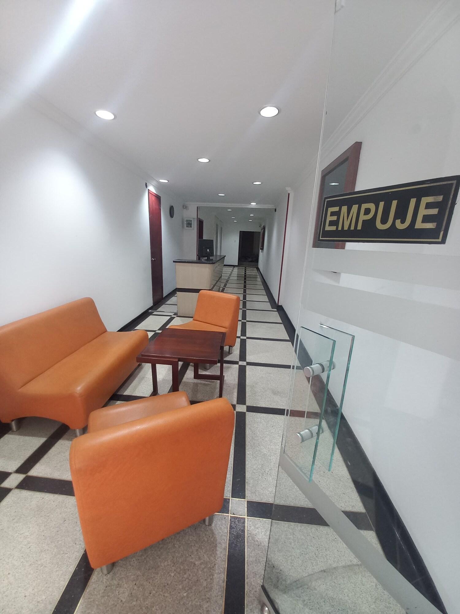 Vista Lobby HOSPEDAJE BOGOTA CENTRO