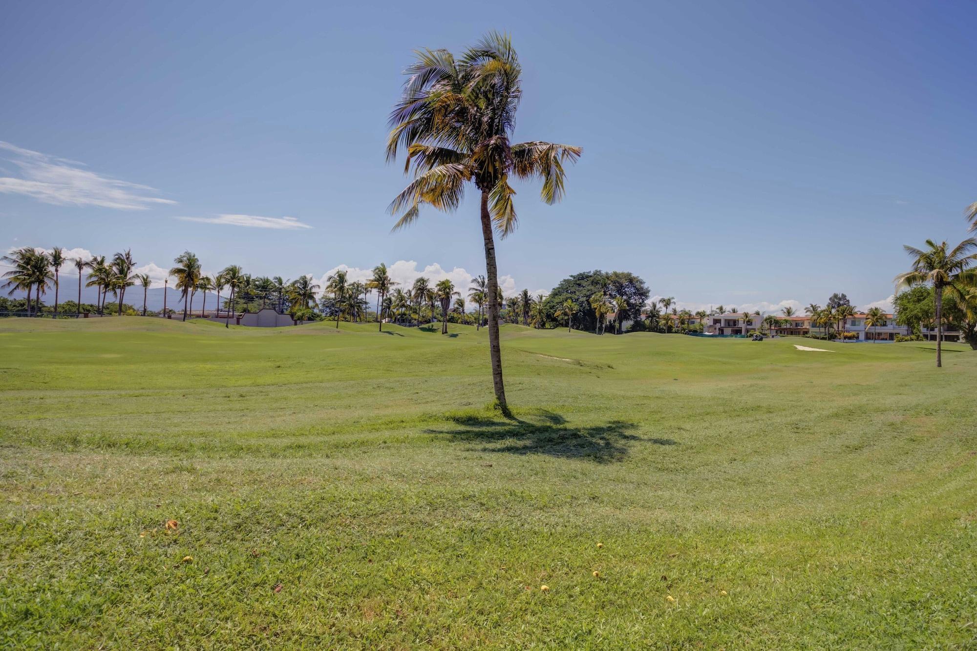 Campo de Golf El Tigre Ibiza Condos