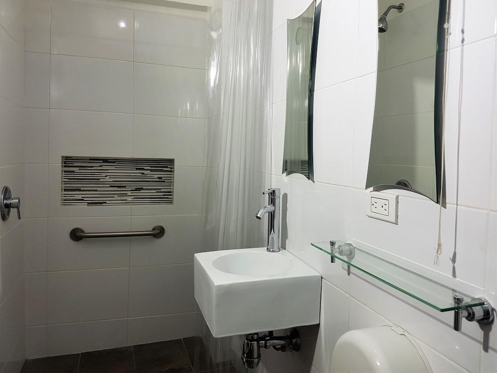 Banheiro Hotel Jeronimo