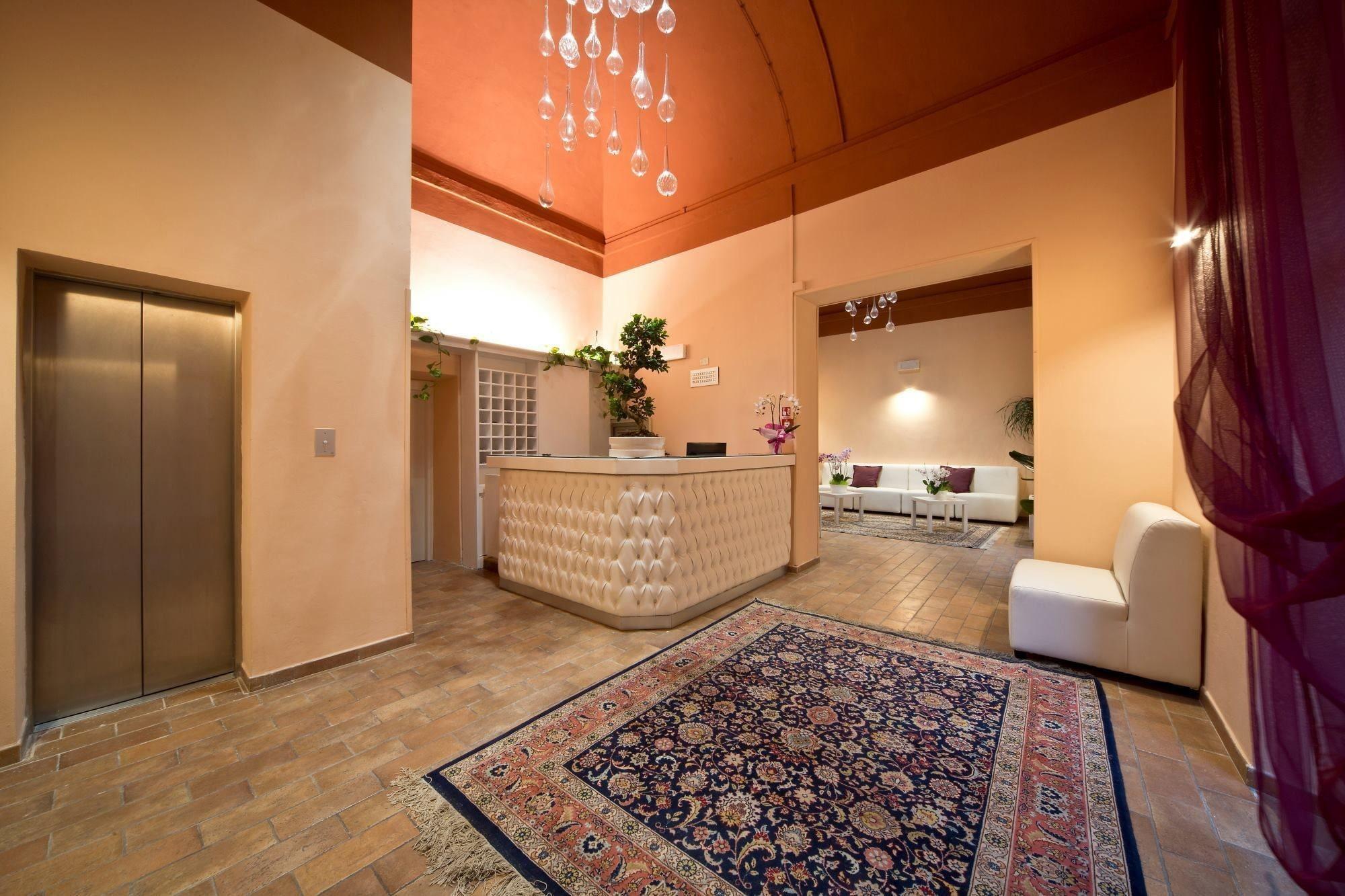 Vista Lobby Palazzo Renieri