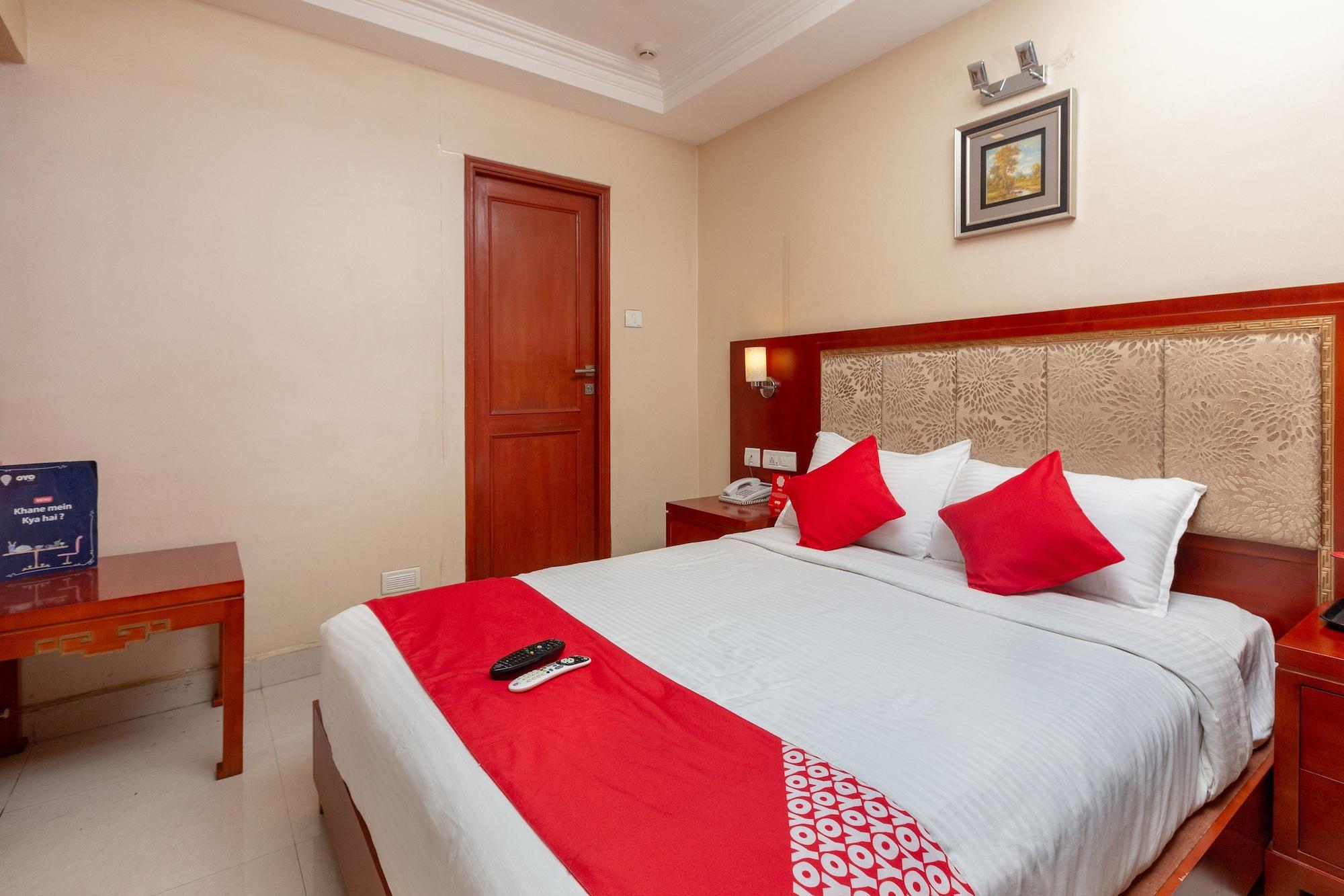 Varios Edition O 30030 Hotel Metro Grand