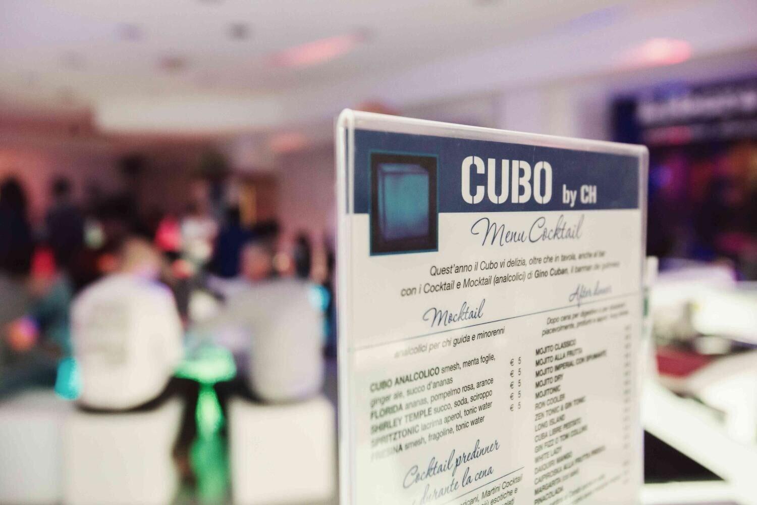 Bar/Salón Hotel City